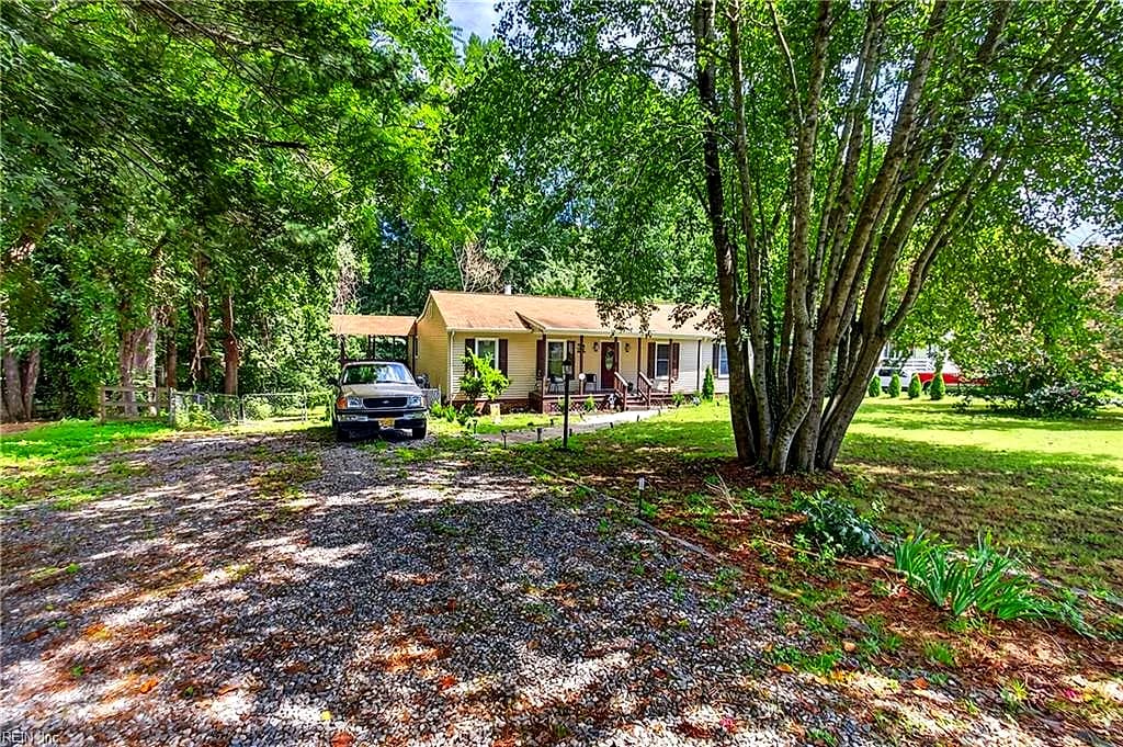 6673 Magnolia Dr DR, GLOUCESTER VA 23061 - Photo 4