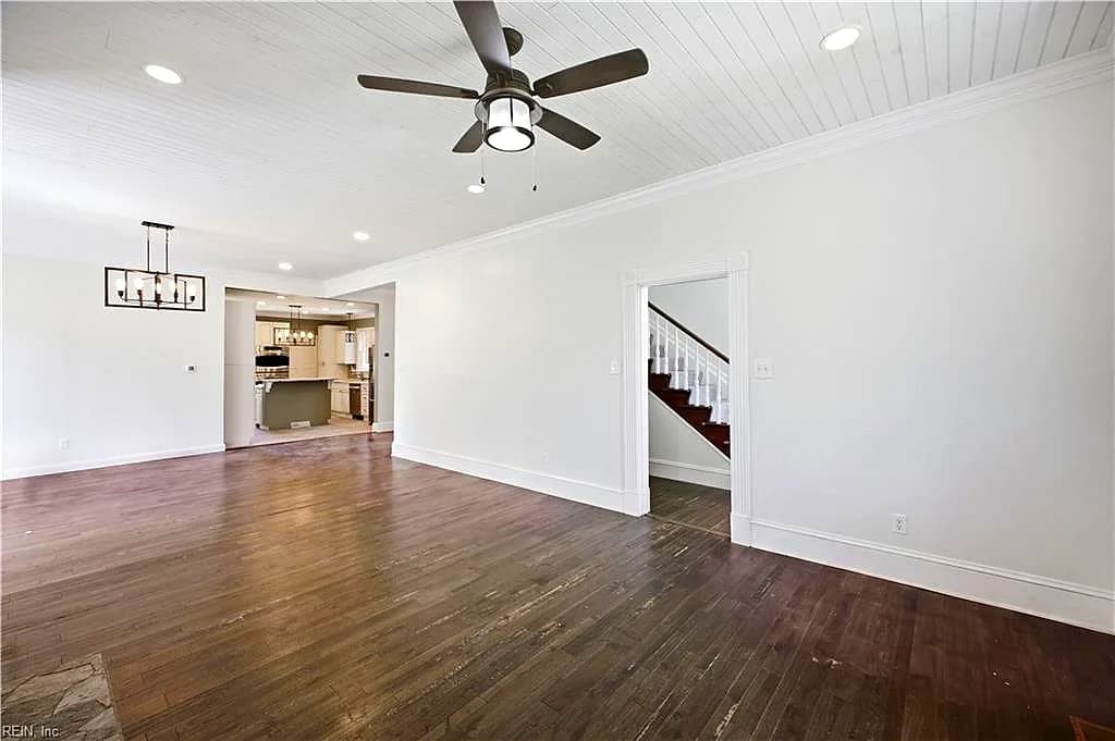 618 S Armistead AVE, HAMPTON VA 23669 - Photo 4