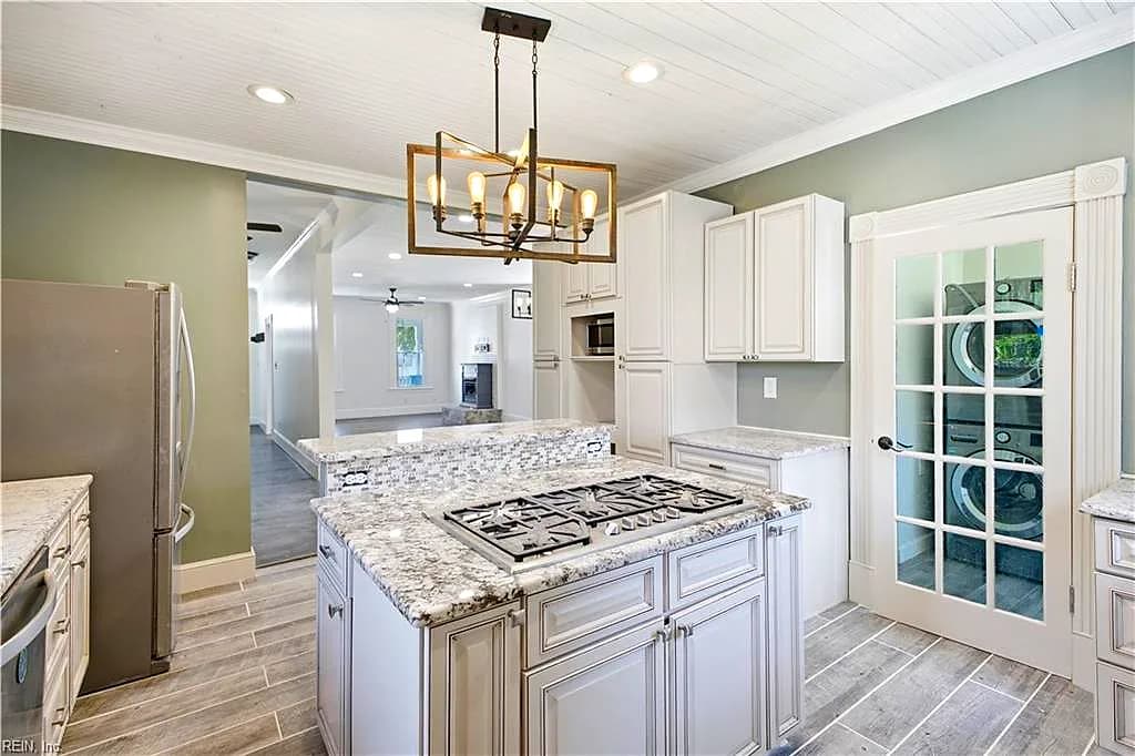 618 S Armistead AVE, HAMPTON VA 23669 thumb 10