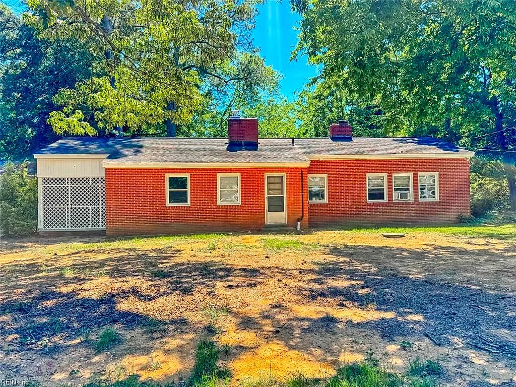 7557 Bellehaven DR, GLOUCESTER POINT VA 23062 - Photo 3