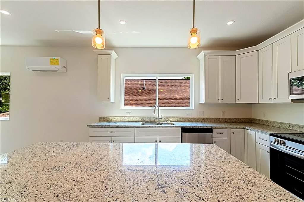 1557 Chela AVE #A, NORFOLK VA 23503 thumb 11