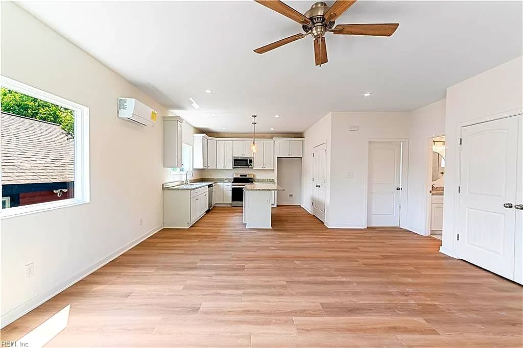 1557 Chela AVE #A, NORFOLK VA 23503 - Photo 5