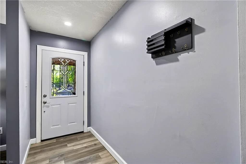 4745 Court Dr DR, GLOUCESTER VA 23061 - Photo 3
