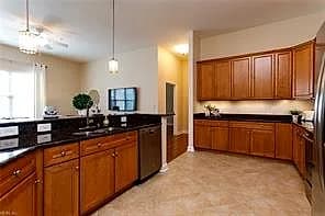 670 Town Center DR #405, NEWPORT NEWS VA 23606 thumb 12