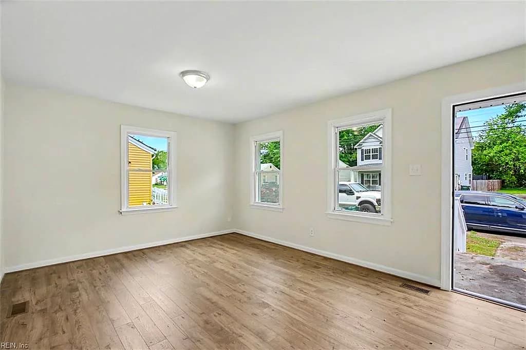 615 Bell ST, HAMPTON VA 23661 thumb 11