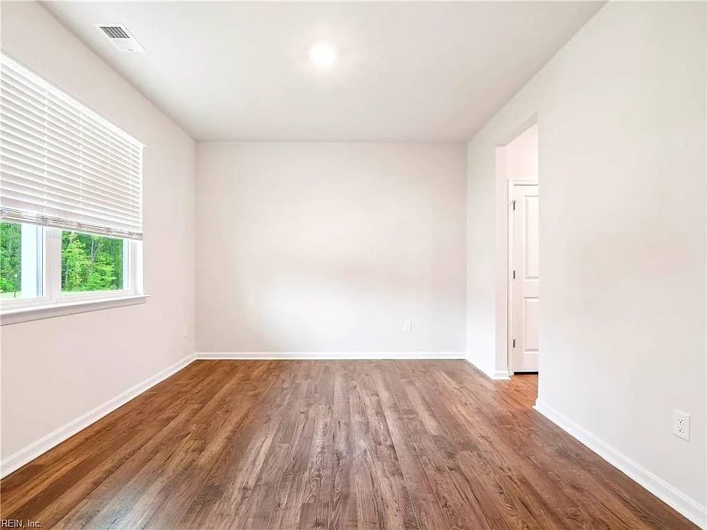1410 Baptist RD, YORKTOWN VA 23690 - Photo 4
