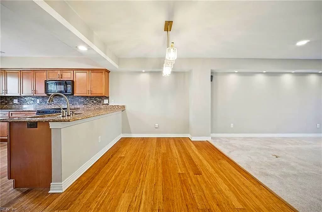 4 Sandie Point LN #B, PORTSMOUTH VA 23701 thumb 7