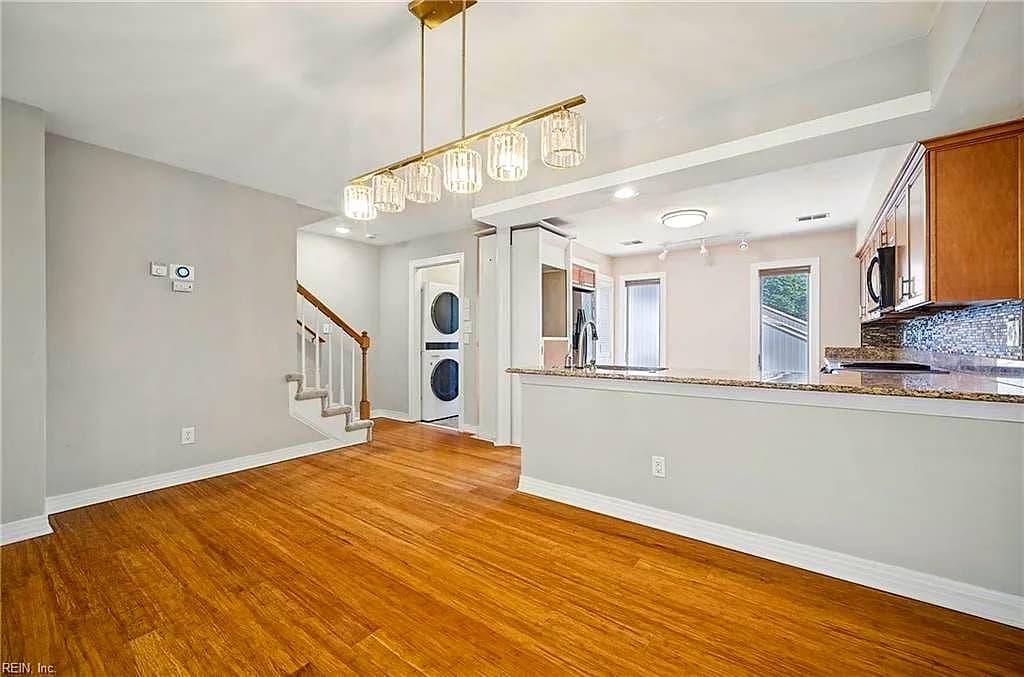 4 Sandie Point LN #B, PORTSMOUTH VA 23701 thumb 8