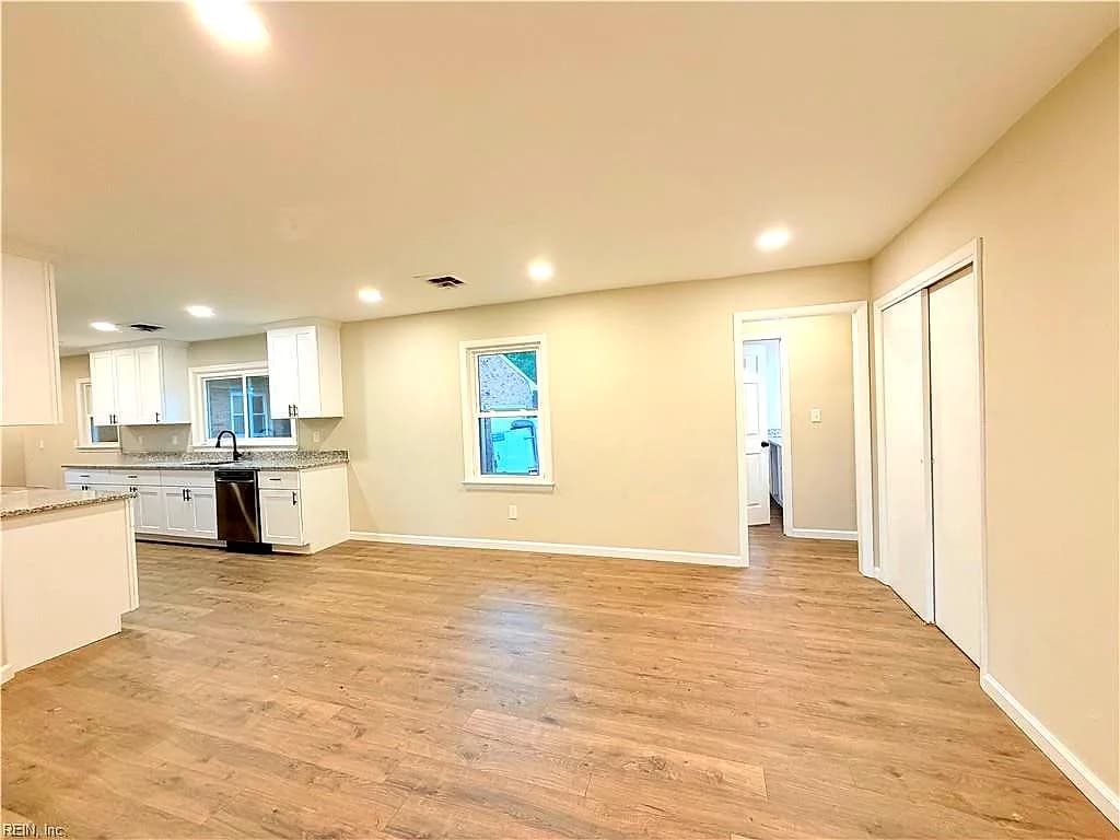 104 N Myra DR, HAMPTON VA 23661 thumb 6