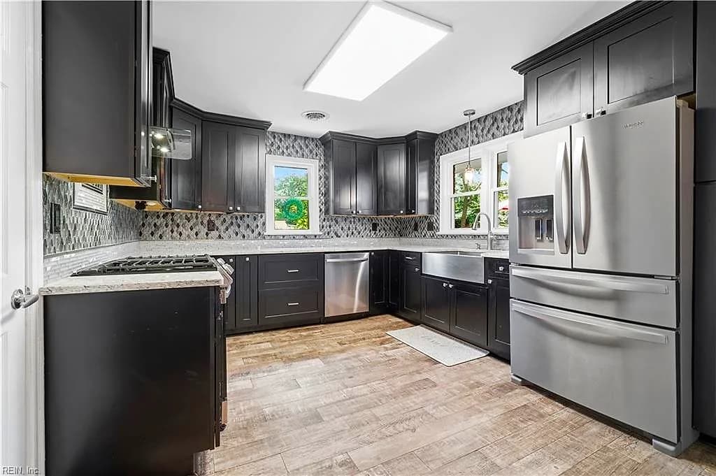 1669 Cougar AVE, NORFOLK VA 23518 thumb 12