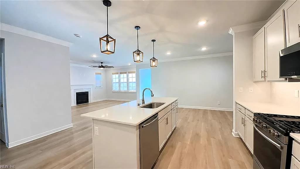 2218 Sanibel LN, CHESAPEAKE VA 23321 - Photo 3