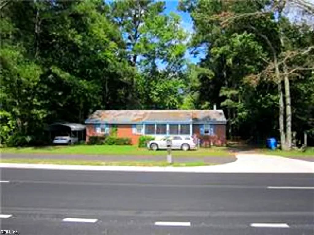 4908 Portsmouth BLVD, CHESAPEAKE VA 23321 - Photo 4