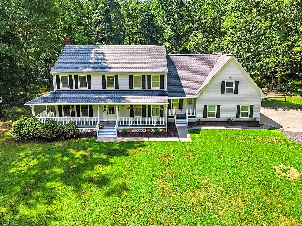 517 New Zealand RCH, CHESAPEAKE VA 23322 - Photo 3