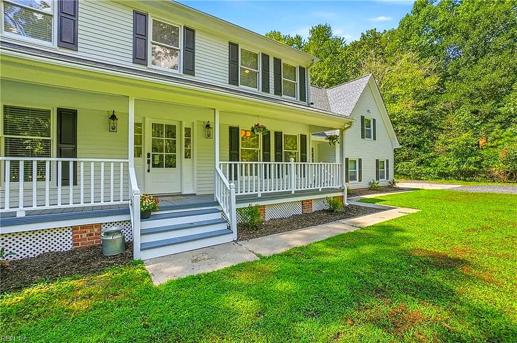 517 New Zealand RCH, CHESAPEAKE VA 23322 - Photo 5