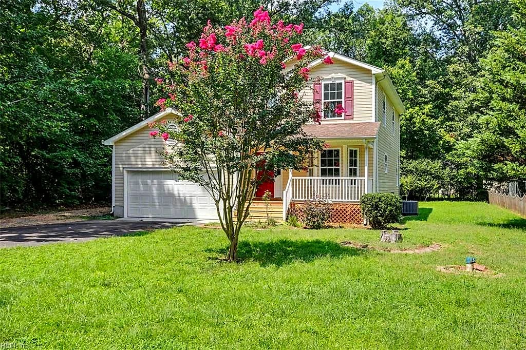 12366 Cedar TRL, GLOUCESTER VA 23061 - Photo 4