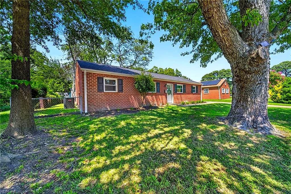 47 Nathan ST, HAMPTON VA 23669 - Photo 4