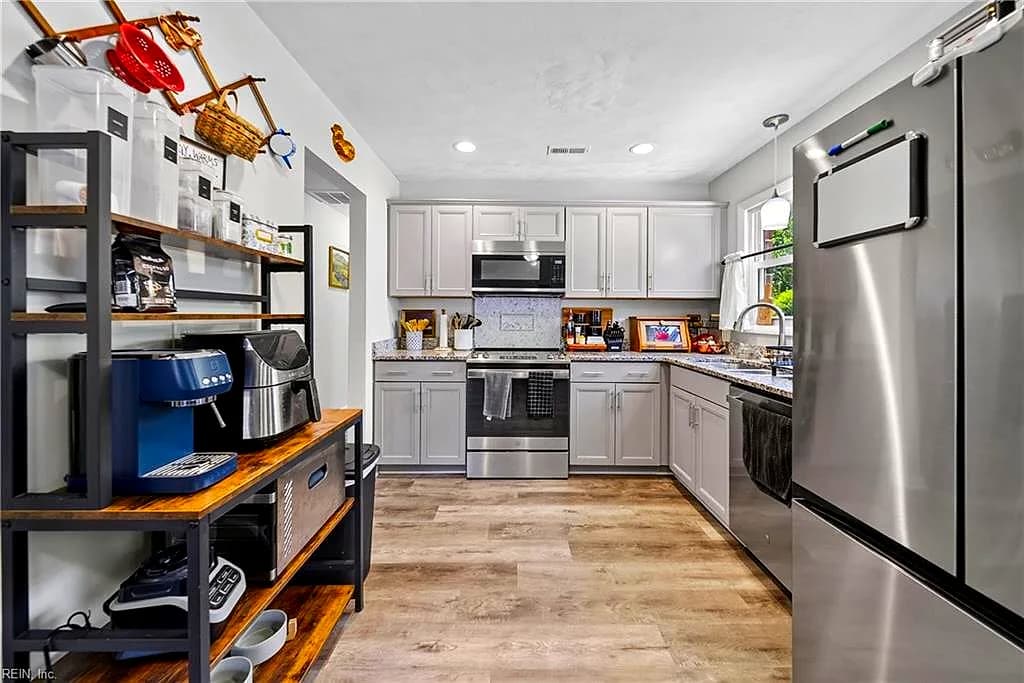 47 Nathan ST, HAMPTON VA 23669 thumb 8