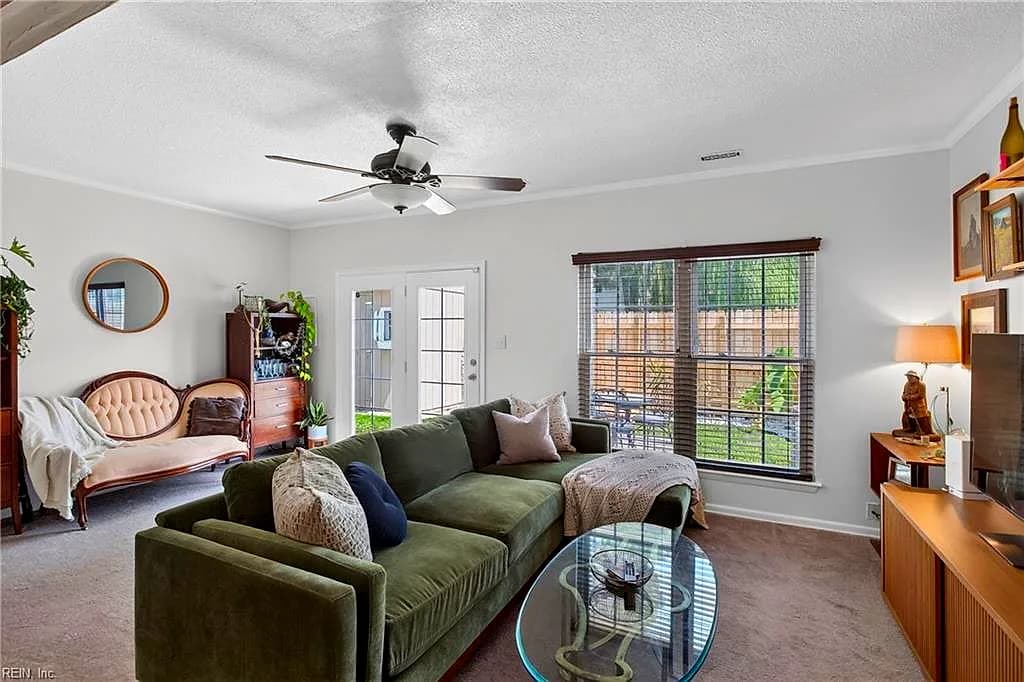 624 Hustings Court LN, VIRGINIA BEACH VA 23452 - Photo 5