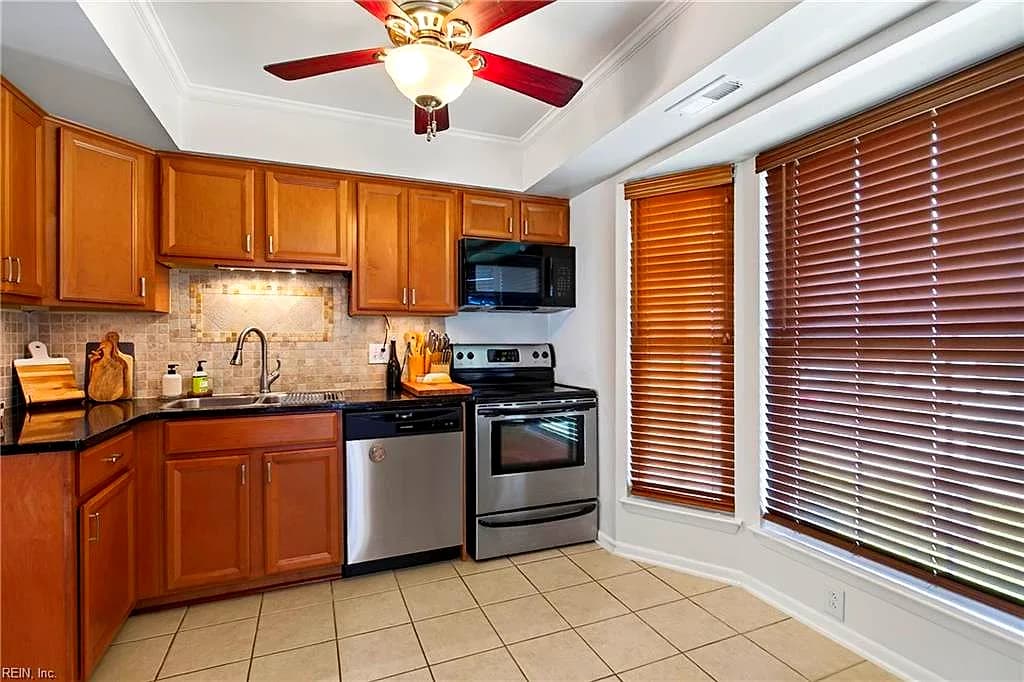 624 Hustings Court LN, VIRGINIA BEACH VA 23452 thumb 9