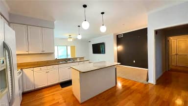 230 Nat Turner BLVD #2004, NEWPORT NEWS VA 23606 thumb 4