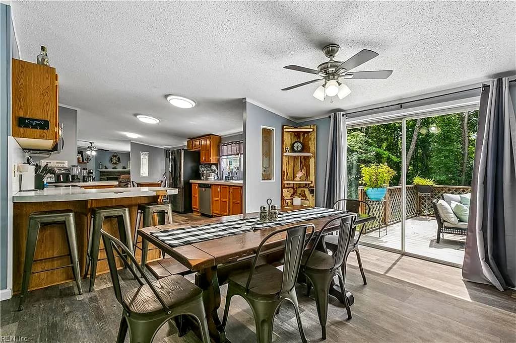 6477 Hickory Knoll RD, GLOUCESTER VA 23061 thumb 12