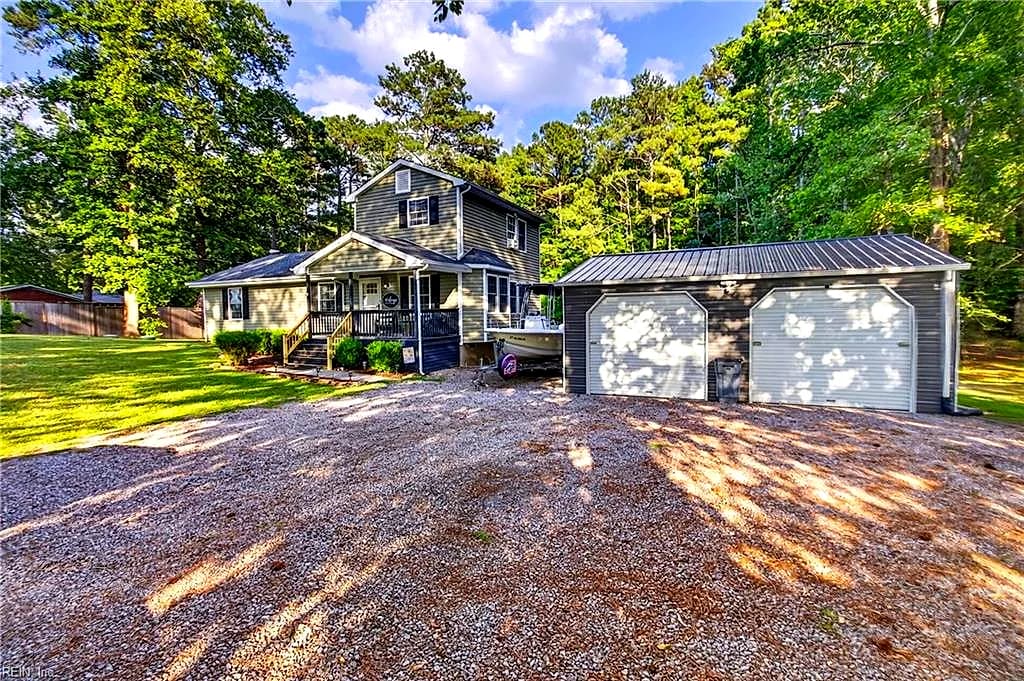 19251 Tomlin Hill DR, ZUNI VA 23898 - Photo 4