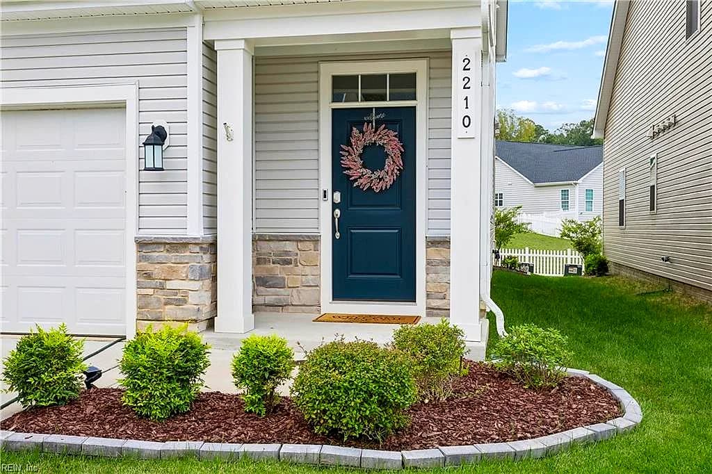 2210 Fallon CIR, WILLIAMSBURG VA 23188 - Photo 3