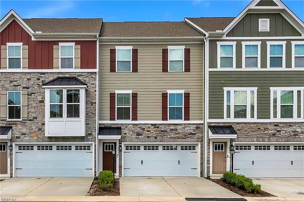 904 Stern WAY, CHESAPEAKE VA 23323 - Photo 3