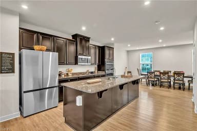 904 Stern WAY, CHESAPEAKE VA 23323 thumb 5