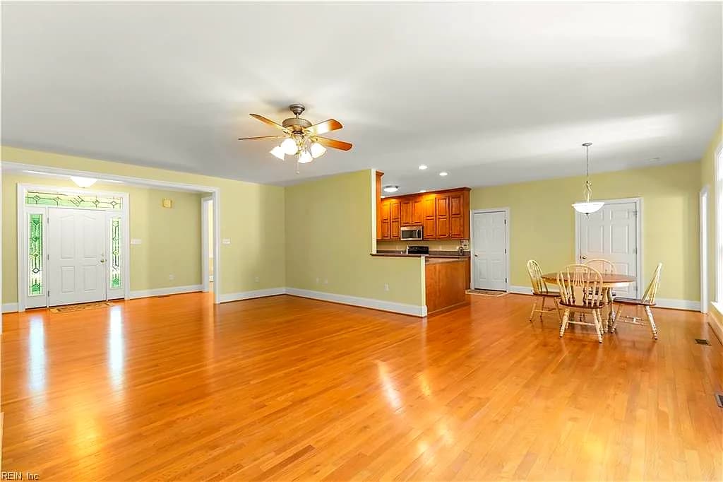 7845 Riverwatch DR, GLOUCESTER VA 23061 thumb 8
