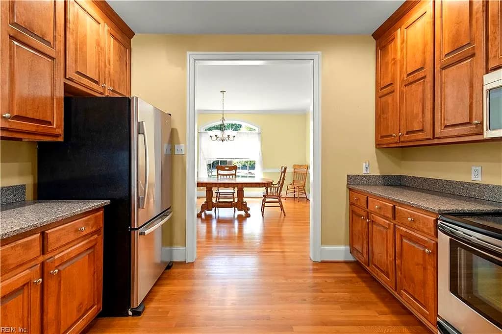7845 Riverwatch DR, GLOUCESTER VA 23061 thumb 10
