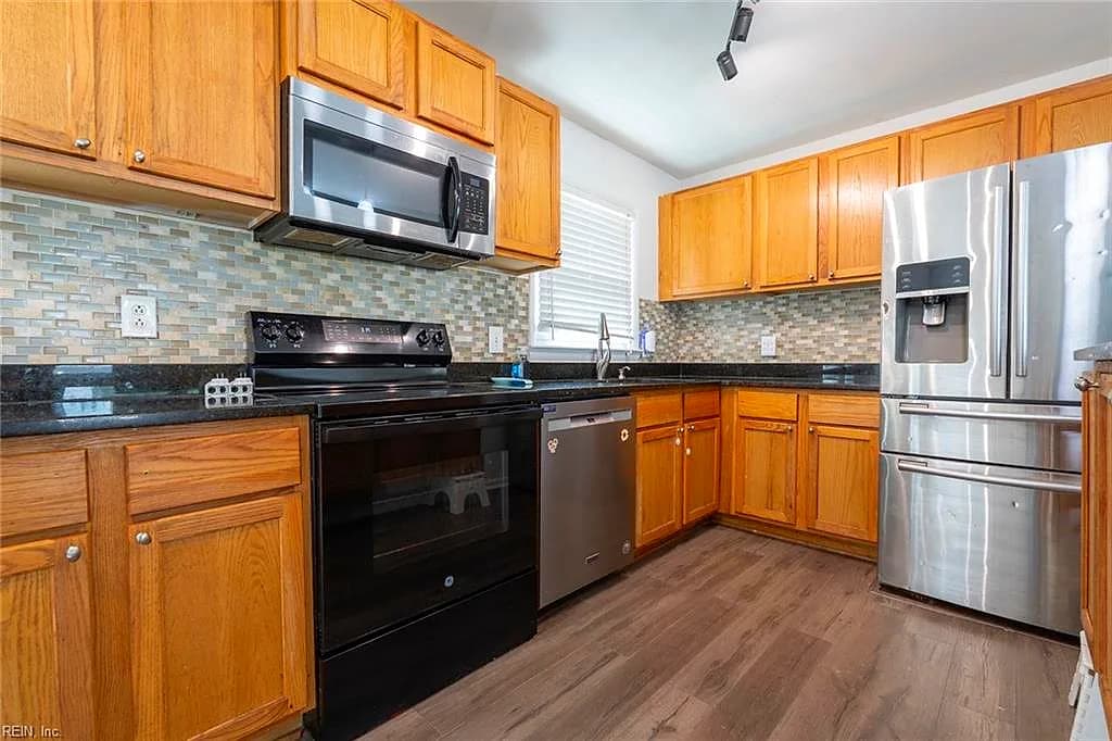 300 Daniel WAY, PORTSMOUTH VA 23701 thumb 7