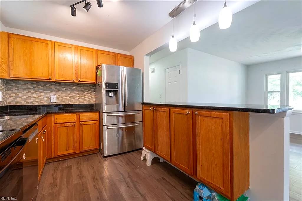300 Daniel WAY, PORTSMOUTH VA 23701 thumb 8