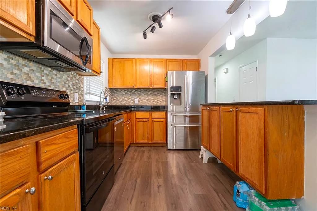 300 Daniel WAY, PORTSMOUTH VA 23701 thumb 9