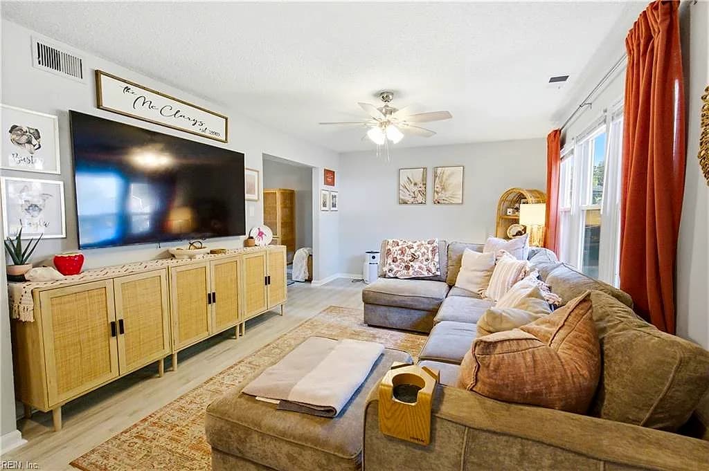 1463 Winslow AVE, CHESAPEAKE VA 23323 - Photo 3