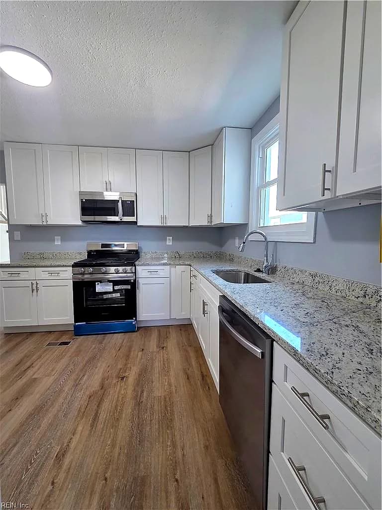 853 32nd ST, NEWPORT NEWS VA 23607 thumb 11