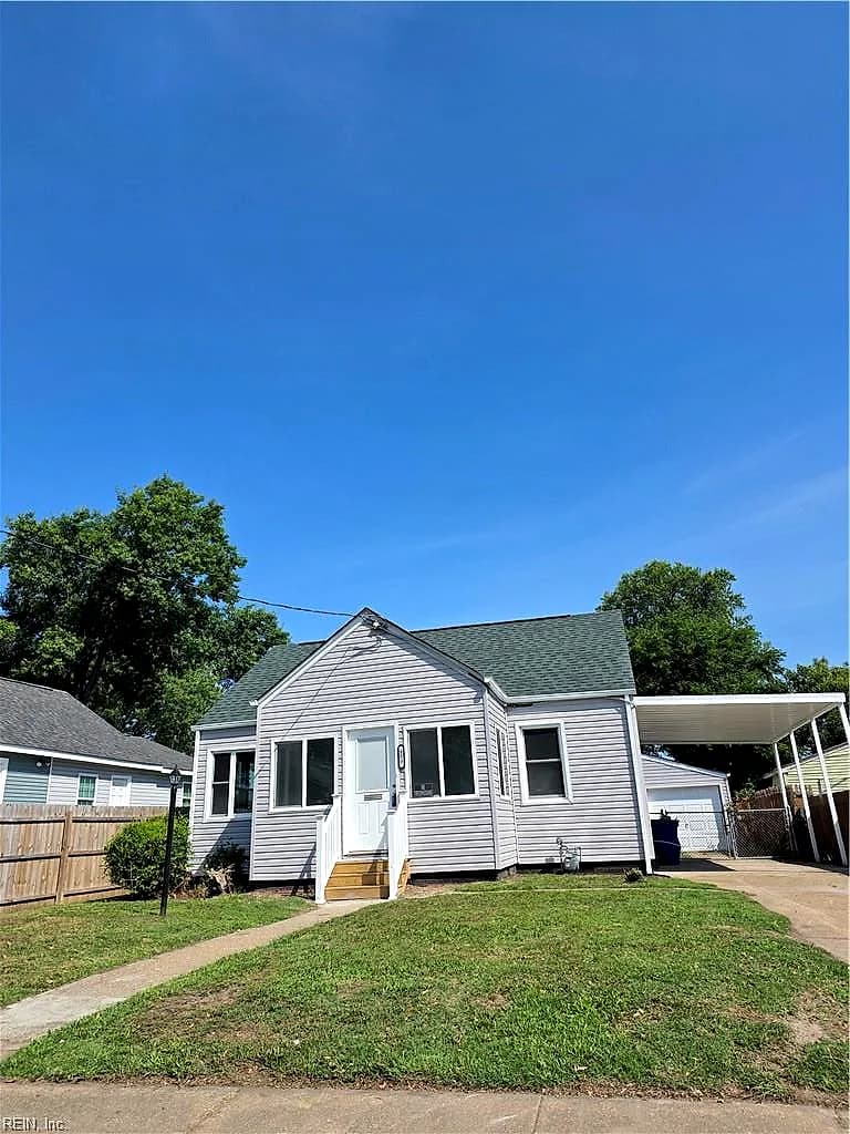853 32nd ST, NEWPORT NEWS VA 23607 - Photo 3
