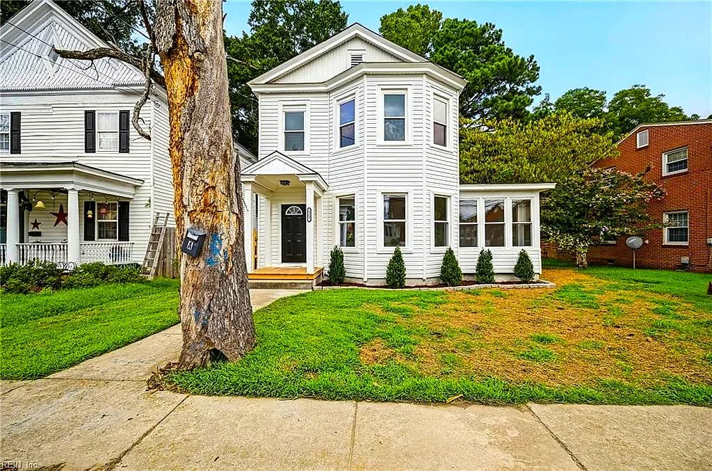 322 Clay ST, FRANKLIN VA 23851 - Main photo