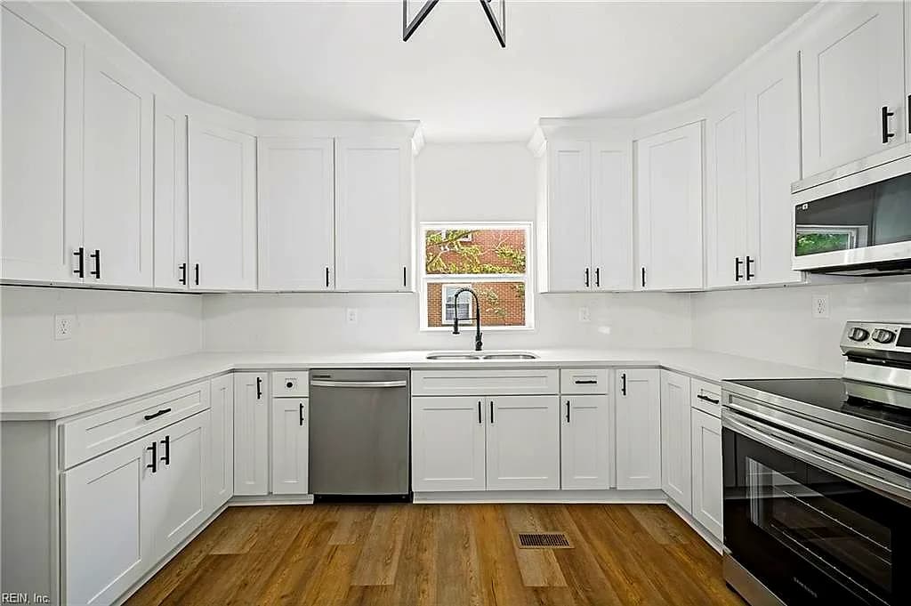 322 Clay ST, FRANKLIN VA 23851 thumb 12