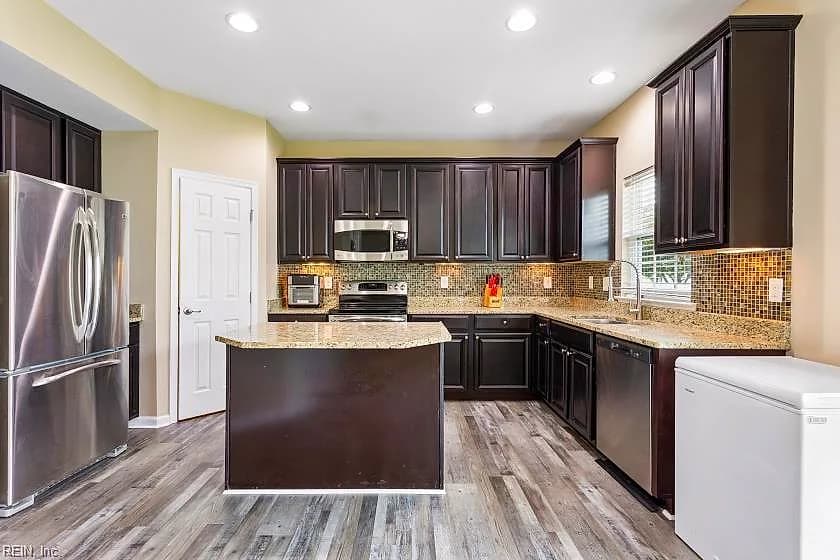627 Leonard LN, NEWPORT NEWS VA 23601 thumb 12