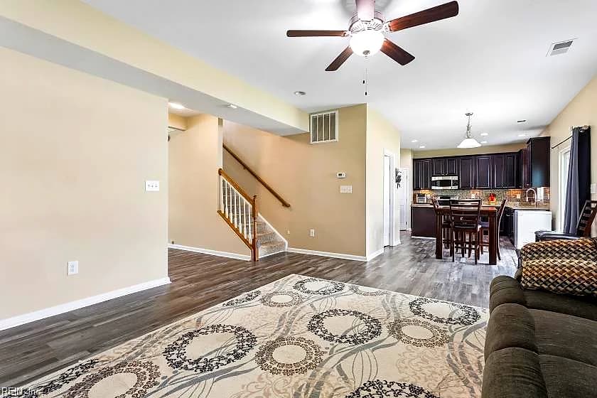 627 Leonard LN, NEWPORT NEWS VA 23601 thumb 9
