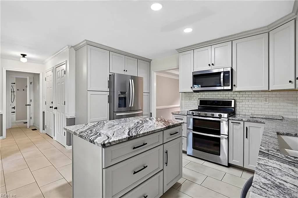 336 Spice Bush CT, CHESAPEAKE VA 23320 thumb 11