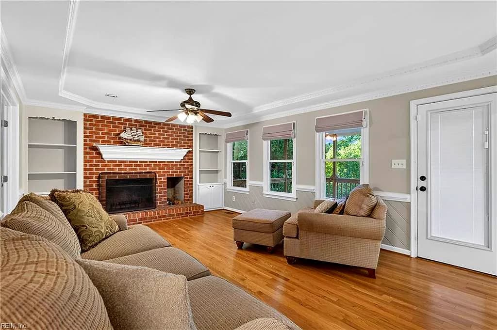 336 Spice Bush CT, CHESAPEAKE VA 23320 - Photo 5
