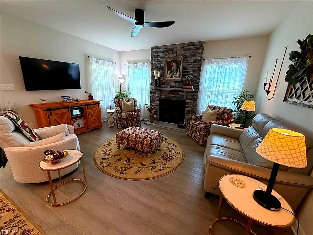 8047 Winter Fog DR, NEW KENT VA 23124 thumb 7