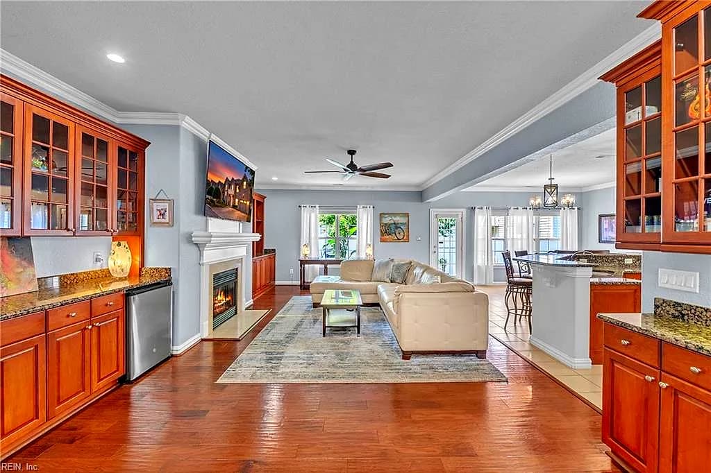 1037 Horton PL, VIRGINIA BEACH VA 23454 thumb 9
