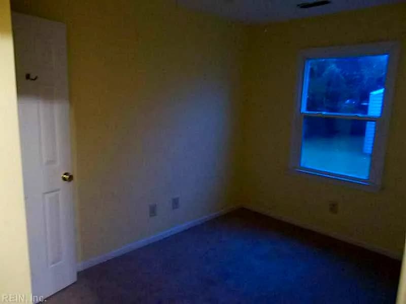 69 Harris RD, PORTSMOUTH VA 23704 thumb 11