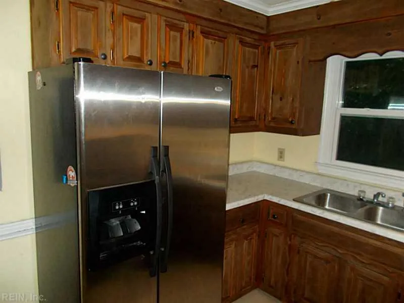69 Harris RD, PORTSMOUTH VA 23704 - Photo 4