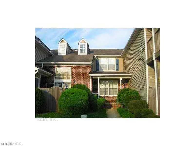 212 Fireweed CT #22, CHESAPEAKE VA 23320 - Photo 2