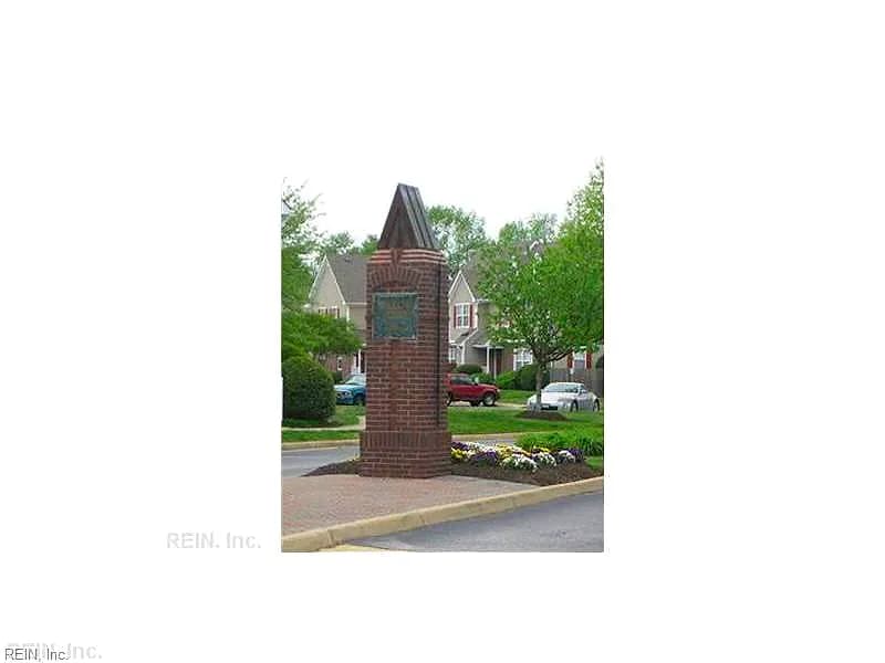 212 Fireweed CT #22, CHESAPEAKE VA 23320 - Photo 4