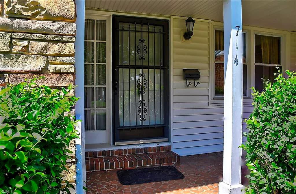 714 Edinburg AVE, CHESAPEAKE VA 23324 thumb 6